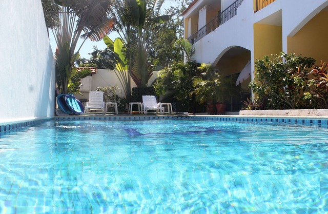 Casa las margaritas de la Barra de Navidad preciosos apartamentos con una gran piscina