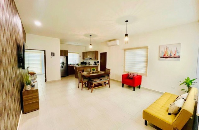 CASA LUNA (FOR 6 PEOPLE WITH POOL)