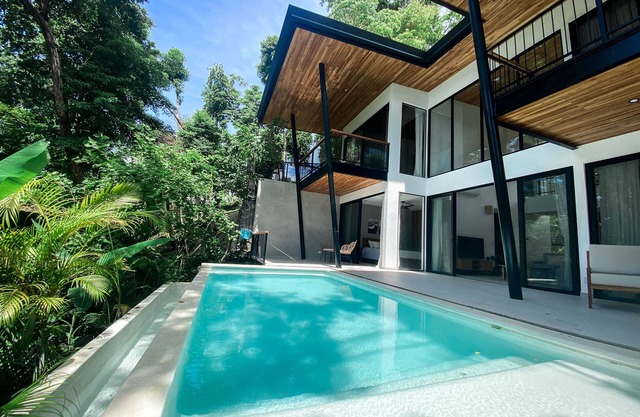Casa Luna, dentro de Luna Villas