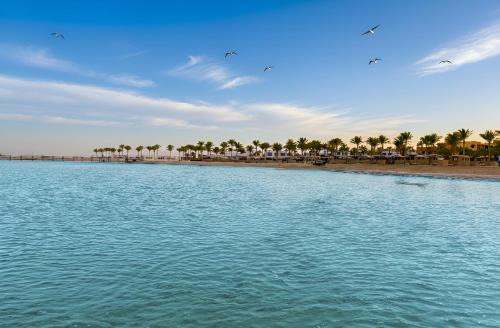 Casa Mare Resort - ex, Royal Tulip Beach Resort