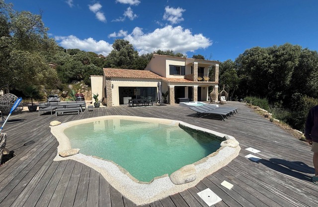 CASA NOSTRA, sea view over Propriano bay