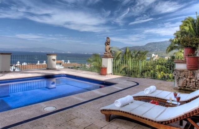 Casa Peregrina, hermosa gran 10 dormitorios Villa