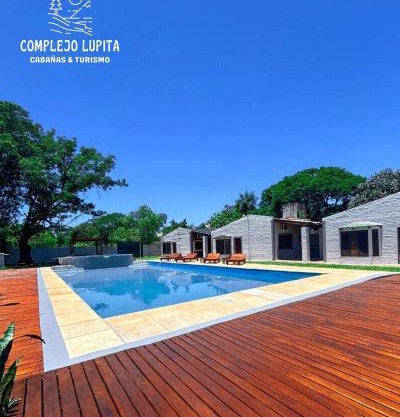 casa-quinta cerca de corrientes y santa ana-Complejo Lupita