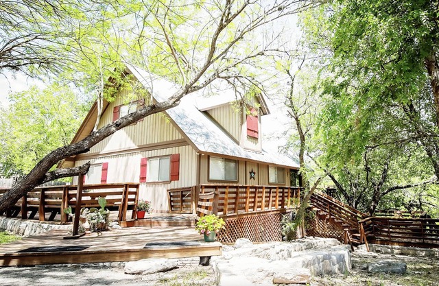 Quédate en el río en la Casa River River House