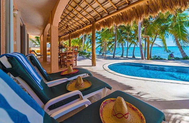 Casa Rosa Crystal Sand Exquisite Beach & Pool Minutes from Tulum