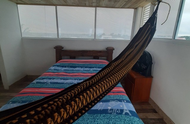 Casa rural con piscina privada, frente al mar y parqueadero