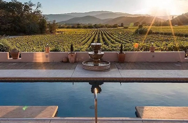 Casa San Savino - Majestic Vineyard Views - Sleeps 8+!