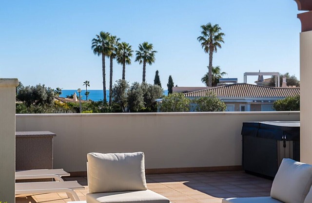 Casa Saudade - Luxury penthouse apartment with stunning views