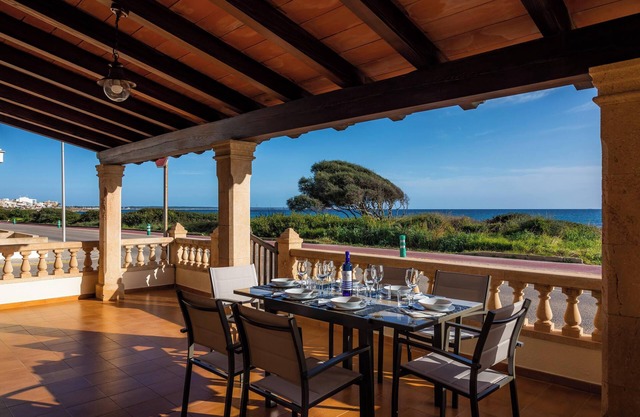 'Casa vacacional Es Vell Marí' con vistas al mar, barbacoa, terraza y Wi-Fi