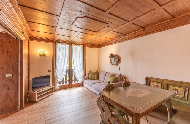 Casa Verocai 18, in the center of Cortina