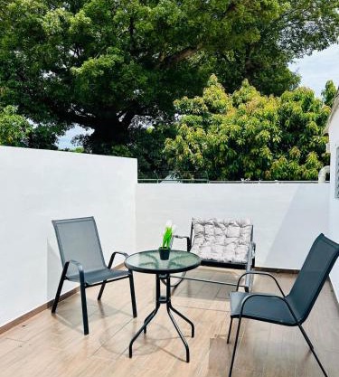 Casa Virginia, AC, Close to Downtown, Private