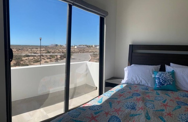 CASITA LA PALMA SHORES, HERMOSA Y RELAJANTE PARA USTED Y SU FAMILIA