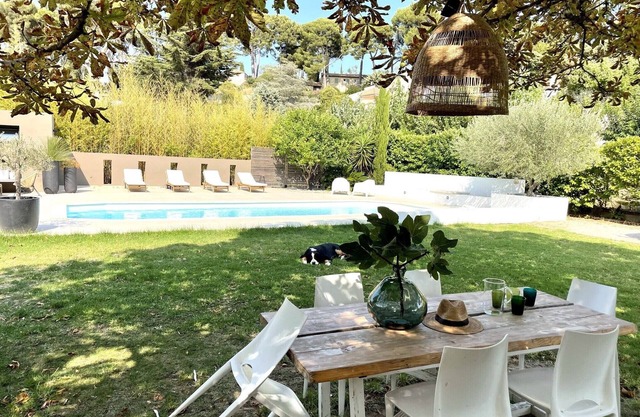 CASSIS, villa de arquitecto con aire acondicionado, a 700 m de la playa, piscina, jardín