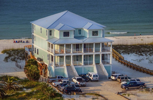 "Castle in the Sand East" Orange Beach AL-9 dormitorio, tiene capacidad para 26 piscinas privadas