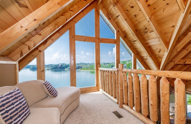 Cabaña de lujo frente al lago dockable con sala de cine - Desde Dollywood & Pigeon Forge
