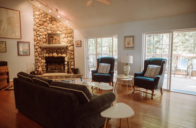 Cedar Point Cottage- Perfect Lake Michigan Retreat PRECIO ESPECIAL DE OTOÑO !!