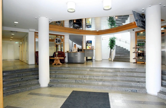 Center Hotel