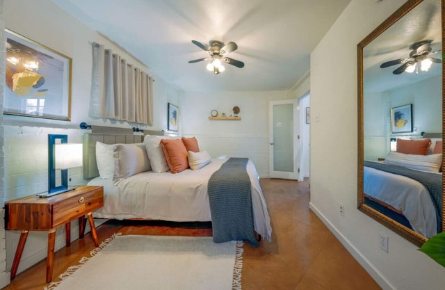 Central / Guesthouse / 1 BR & 1 BA / Fenced / Cozy