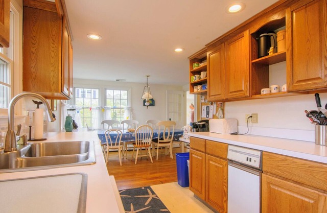 Central A/C, village location, Dog Friendly and WiFi