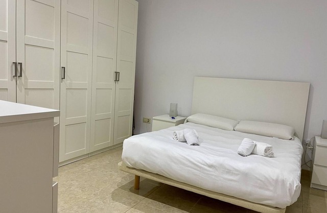 Apartamento Córdoba, 3 dormitorios, 5 personas