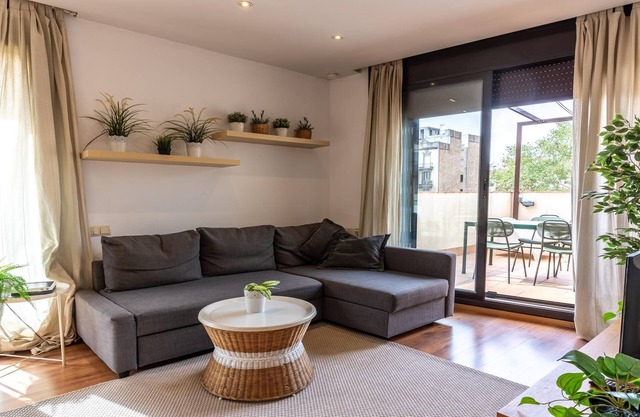 Céntrico apartamento con terraza