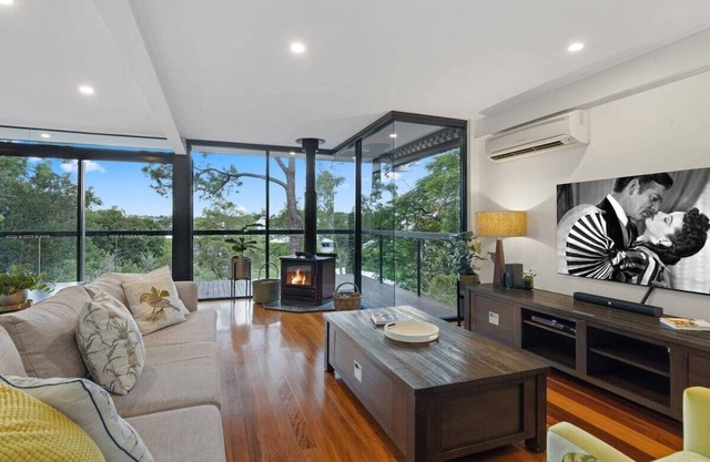 Calm Springs|Spacious Family Home|Fireplace|Pool