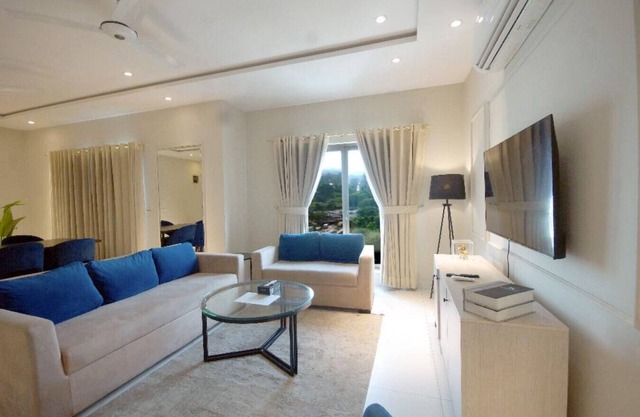 Centrally Located 3 Bedroom Apartment in Lahore