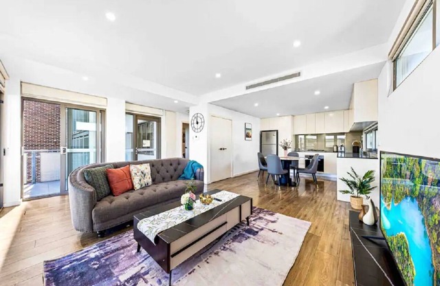 Centre of Newtown 1 BED APT Masterpiece Holiday