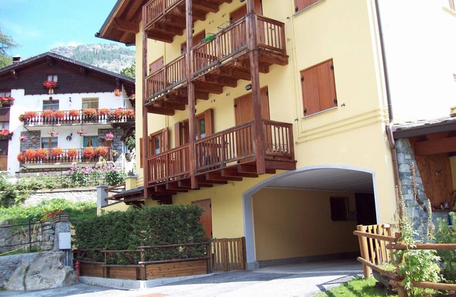 Apartamento CERVINIA-VALTOURNENCHE Directamente en las laderas desde SCI