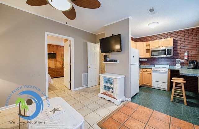 Cherry Grove Beach Bungalow # 2