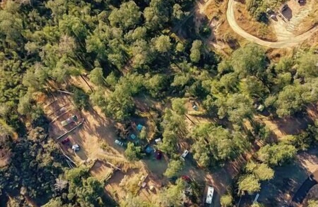 CG23 Sml Campsite/Shower | Kings Canyon/Sequoia NP