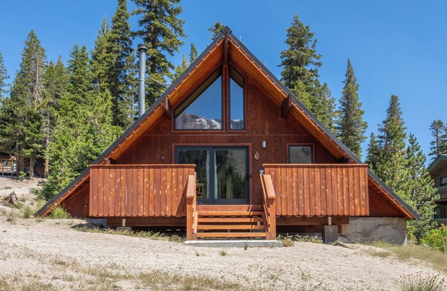 Encantador Ski In / Ski Out a pasos del Main Lodge y Mtn Bike Center