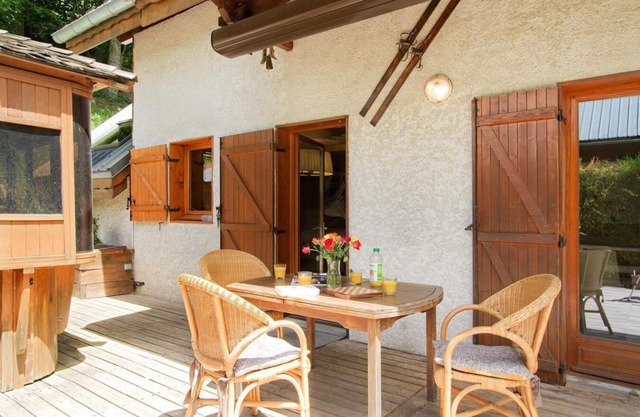 Chalet, fitness, sauna, terraza, balcón, chimenea o estufa a leña, tv, 130m², Les 2 Alpes