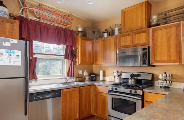 Chalet 33 at the Official Collins Lake Resort