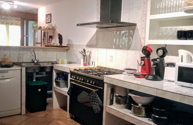 Chalet 7 Hab, 3 Altillos, 15 Pers, Chimenea, Parking Privado