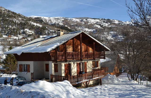 PROMO ESPECIAL NAVIDAD Apartamento en chalet en la pista del pie Serre Chevalier