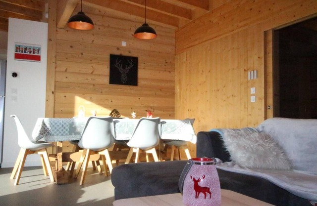 Chalet, balcón, tv, local para esquís, 120m², Chamrousse