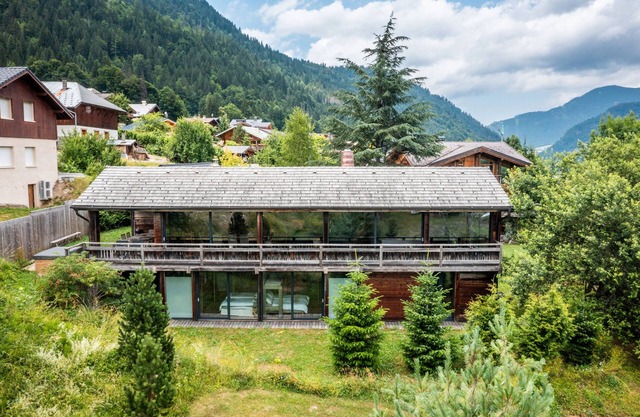 Chalet 'Bella' con vistas a la montaña, terraza privada y Wi-Fi