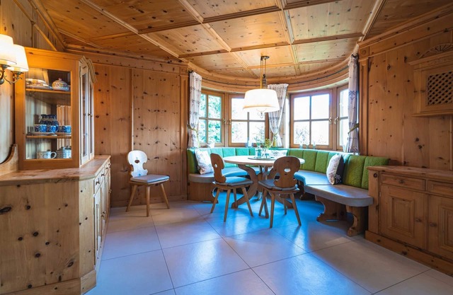 Chalet Crown of the Alps