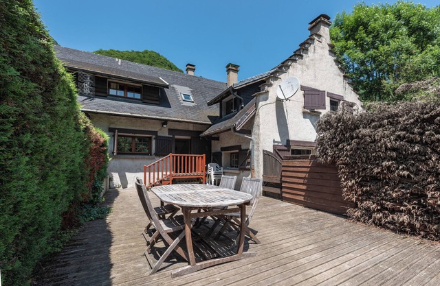 Chalet 'Du Tourmalet - La Mongie' con vistas a la montaña, terraza privada y Wi-Fi