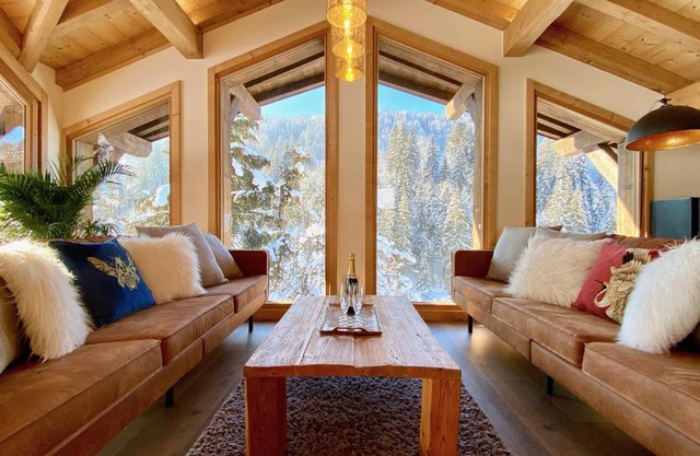 Chalet Gouter- Great central location with Jacuzzi