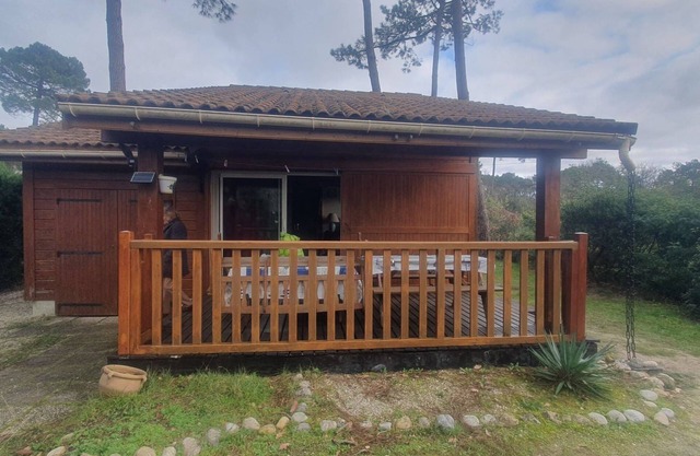 Chalet in a residential leisure park with swimming pool - 0102