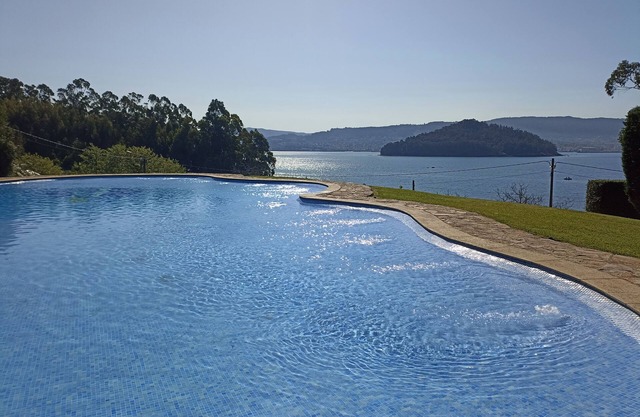 Dream House by the Sea in Poio (Galicia) – Luxury, Comfort & Nature