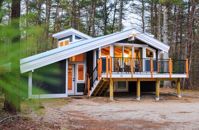 Chalet in N. Conway, Walk to hiking & Echo Lake