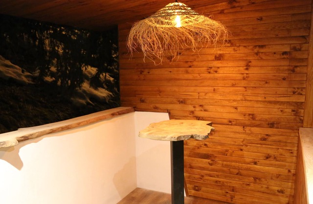Chalet L'OURS DE GLACE in Orcières 1850 / Close to the ski slopes