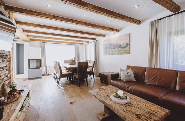 Chalet Molly, Garden & wellness