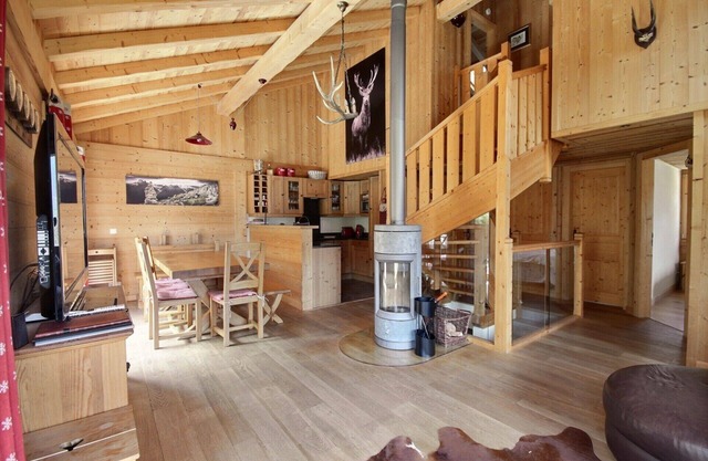 CHALET-SAUNA- 14 p - AT THE BOTTOM OF THE SLOPES - SAINT JEAN D'AULPS- PHOENIX- NEXT TO MORZINE