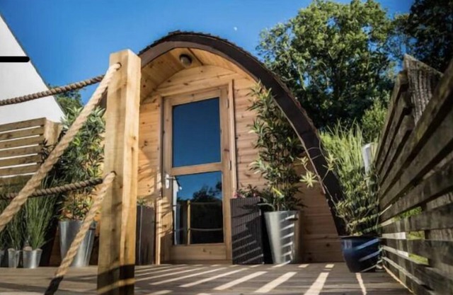 Beautiful 1-Bed Chalet in Tenby