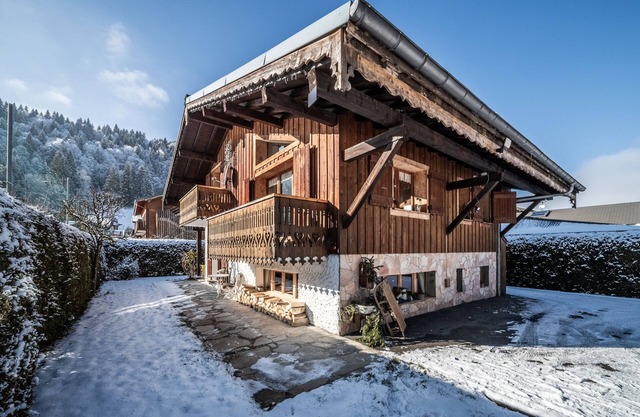 Chalet "Sun River" con vistas a la montaña, terraza privada y Wi-Fi
