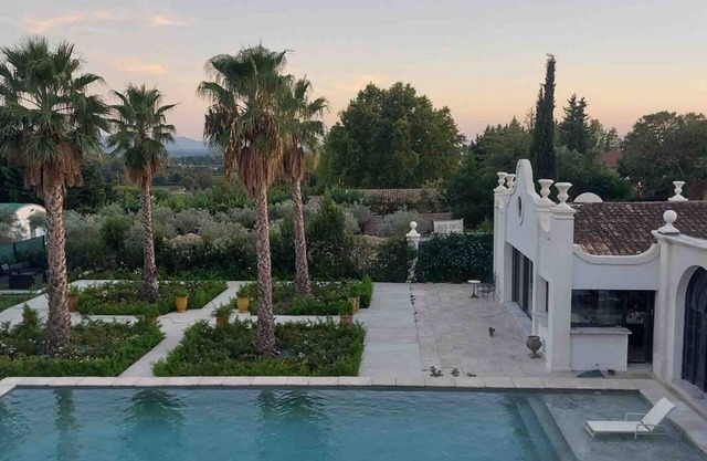 Bed and breakfast · Aix-en-Provence · ★4,71 · 1 dormitorio · 1 cama · 1 baño privado